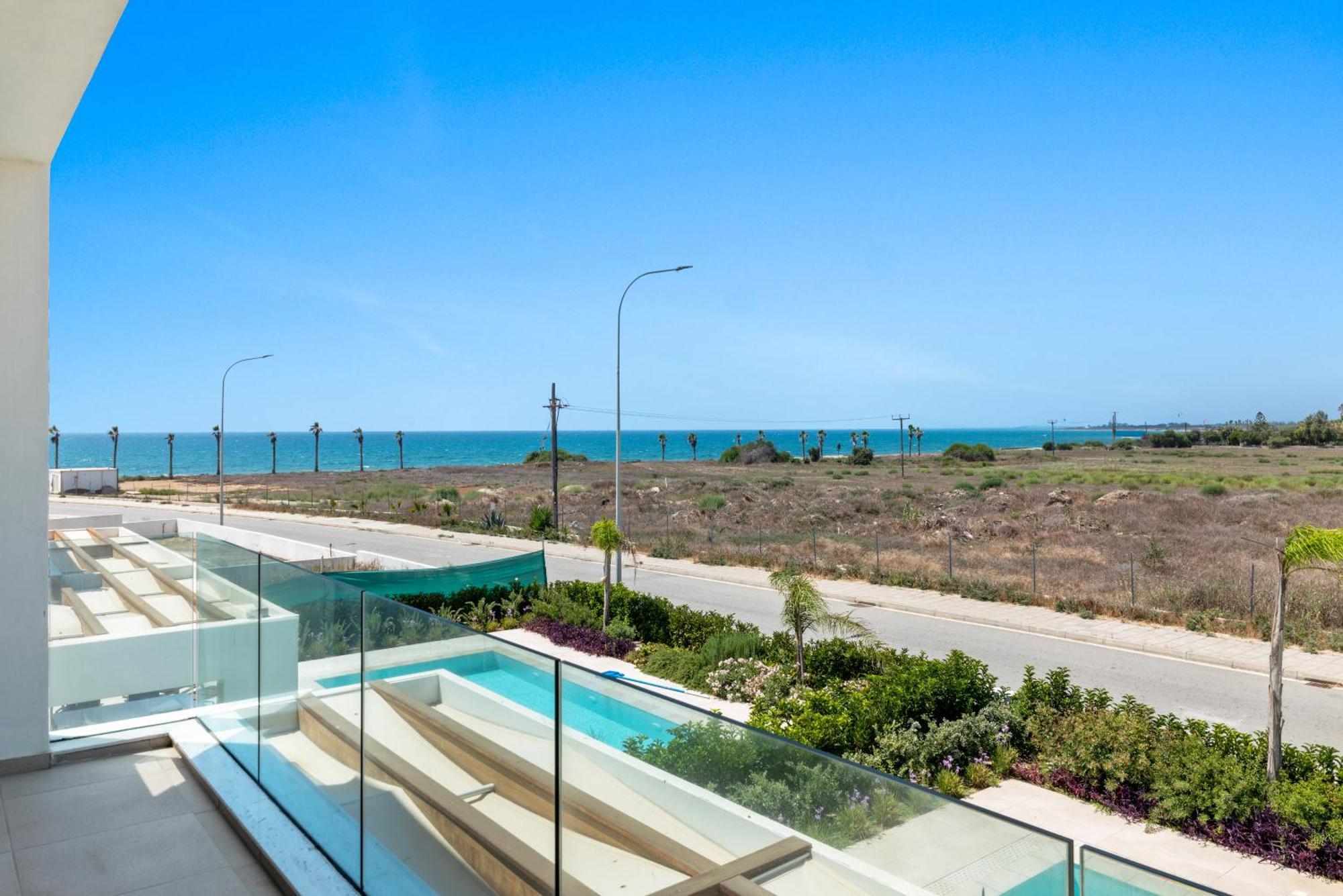 Serenity Waves Villa 17 拉纳卡 外观 照片